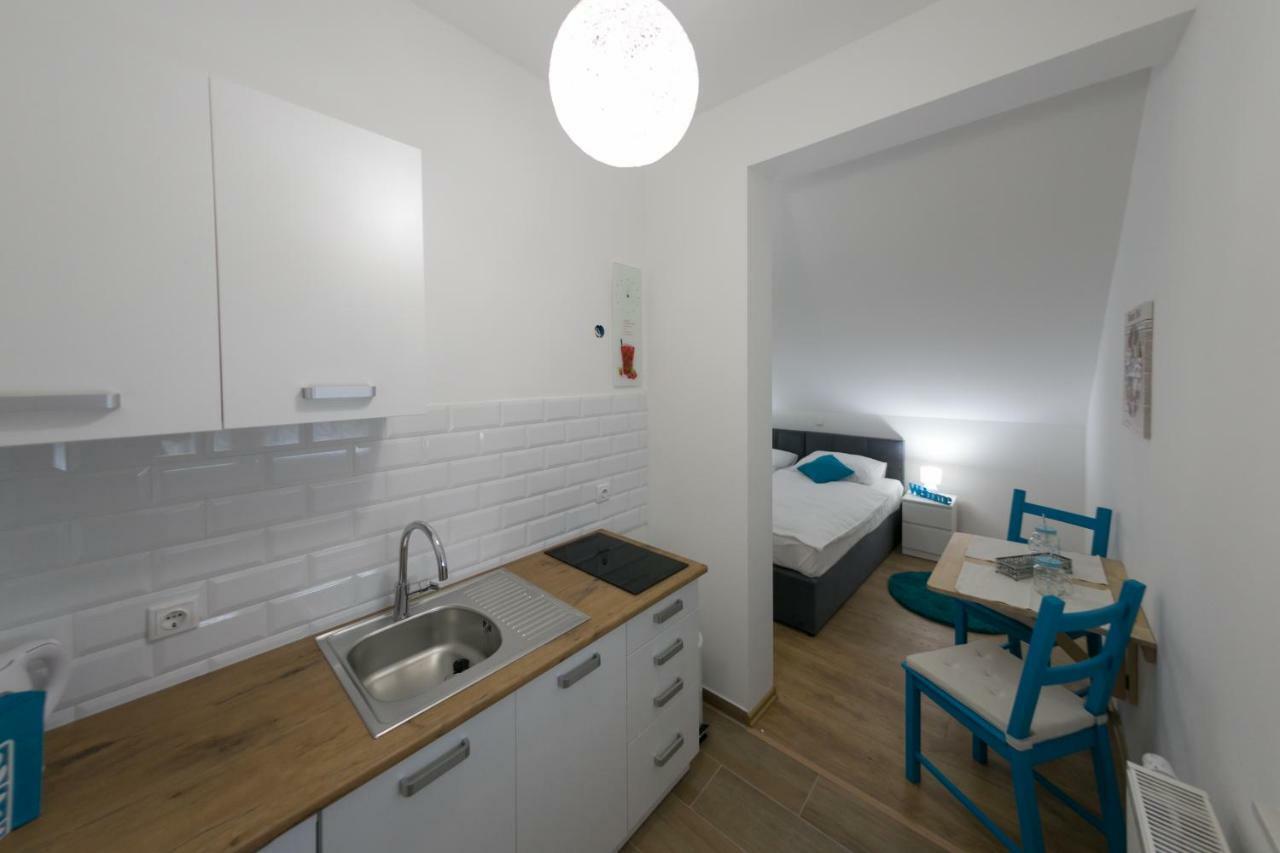 House Smolcic Leilighet Otočac Eksteriør bilde